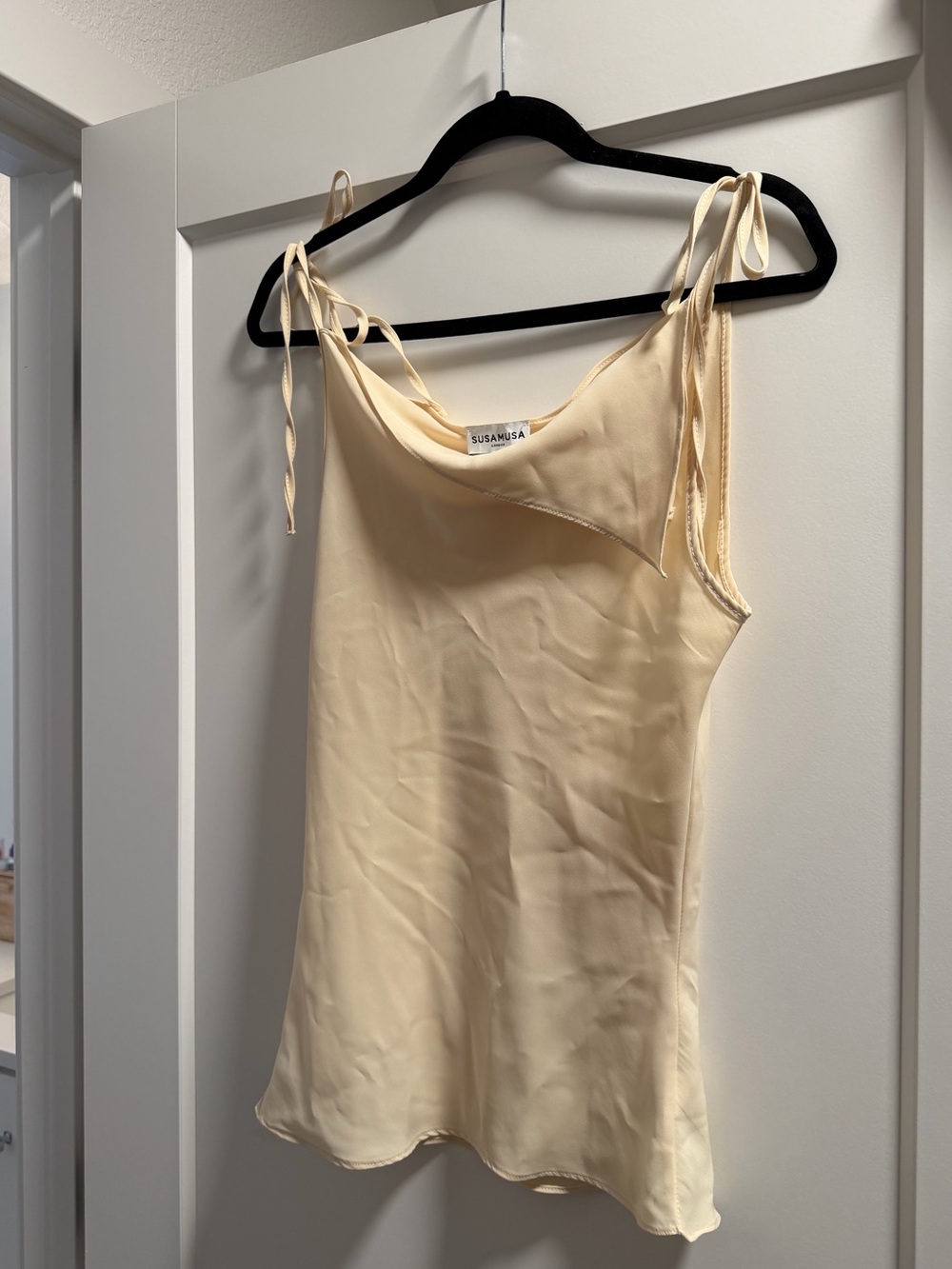 Susamusa Ember Top